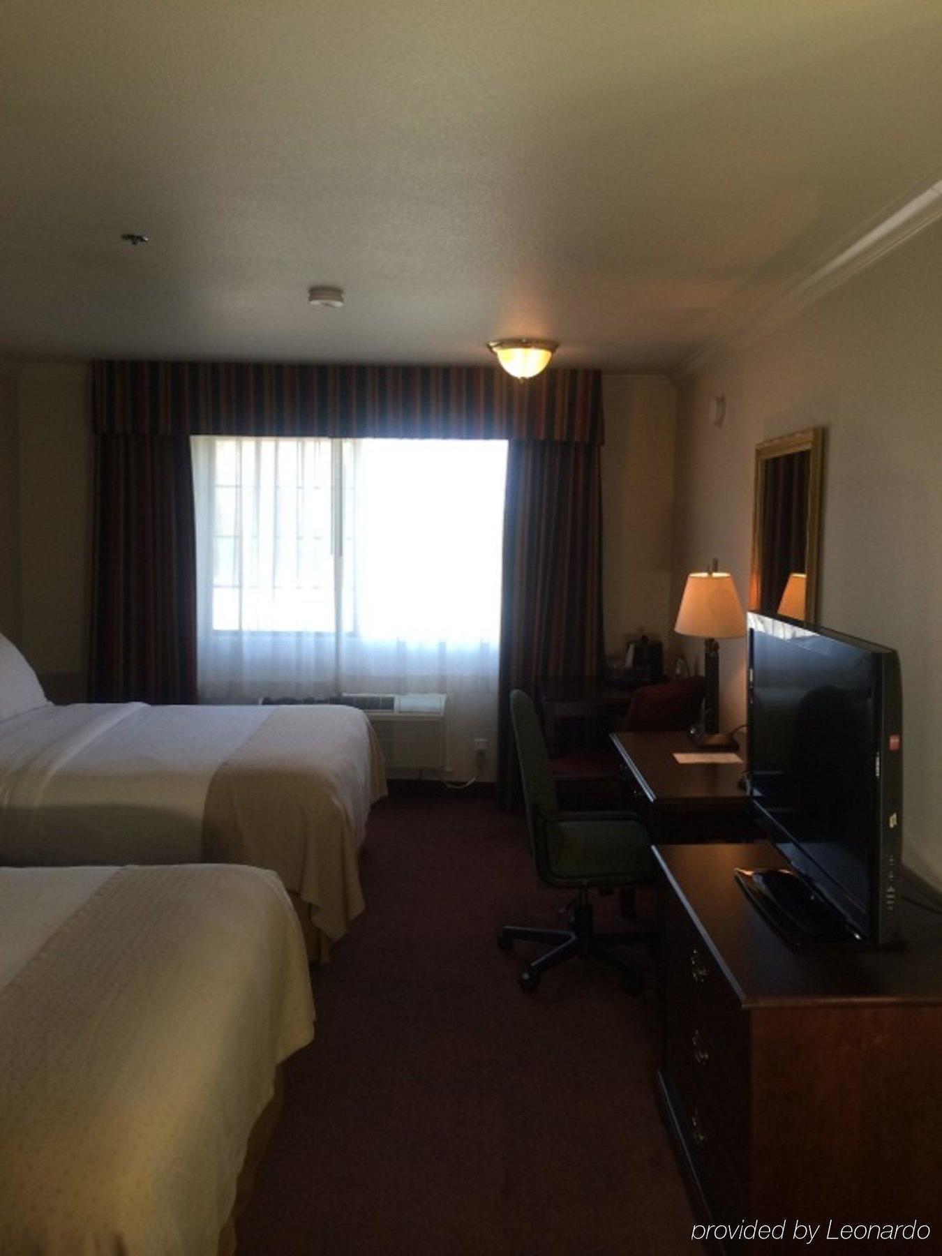 Holiday Inn Selma - Swancourt Eksteriør bilde