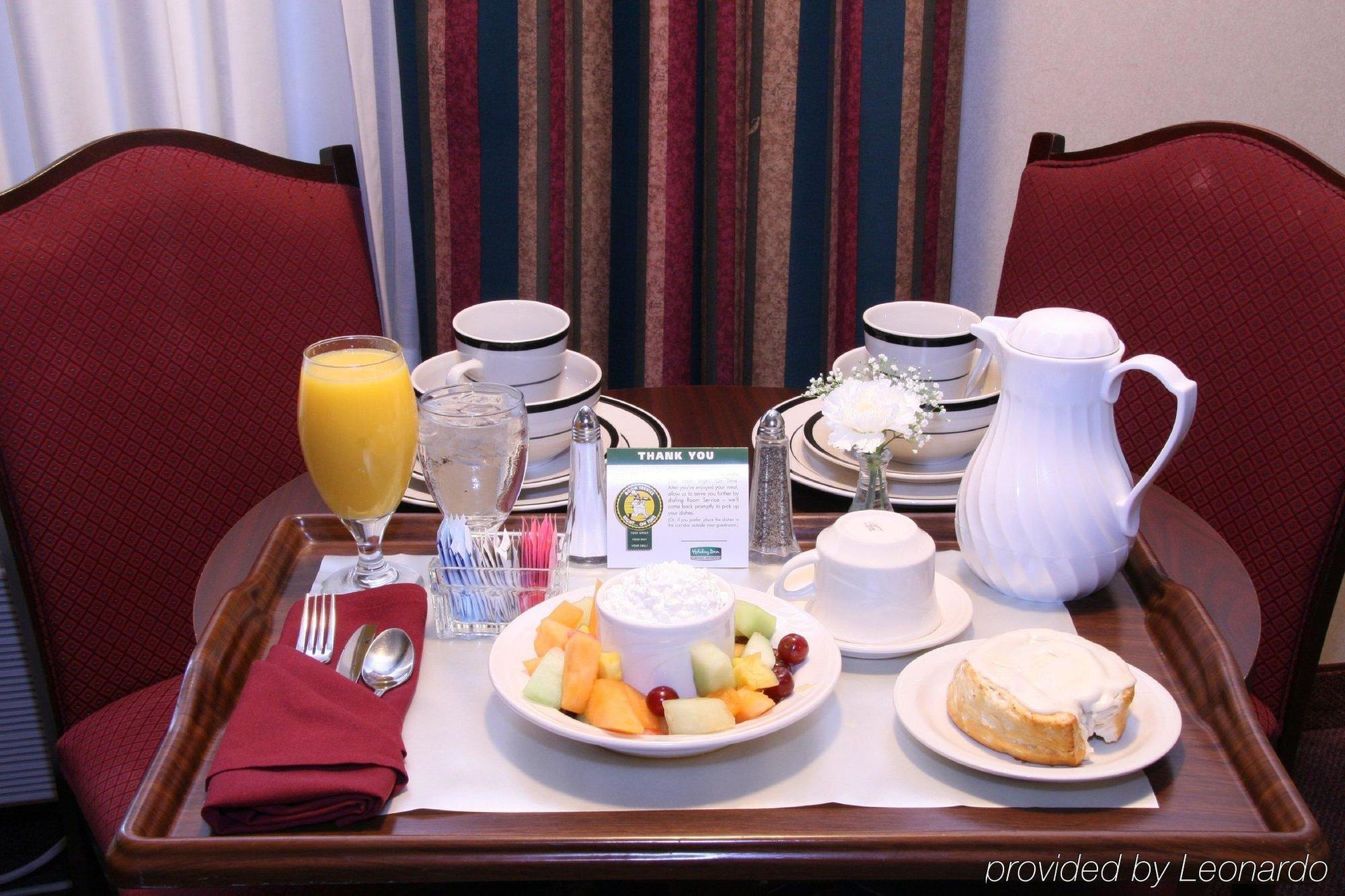 Holiday Inn Selma - Swancourt Eksteriør bilde