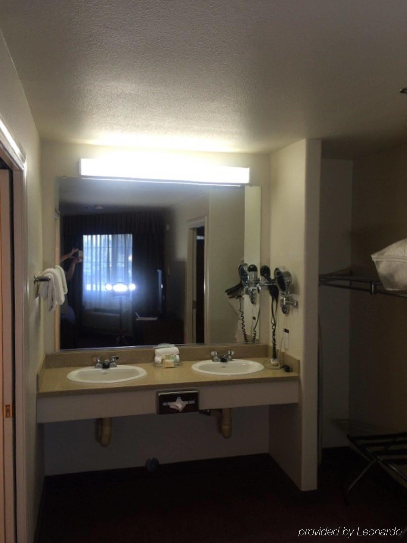 Holiday Inn Selma - Swancourt Eksteriør bilde
